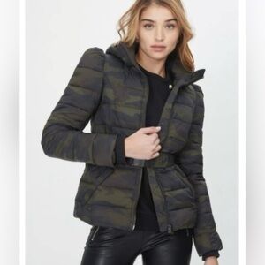 NEW Generation Love Camouflage Puffer Jacket with Belt